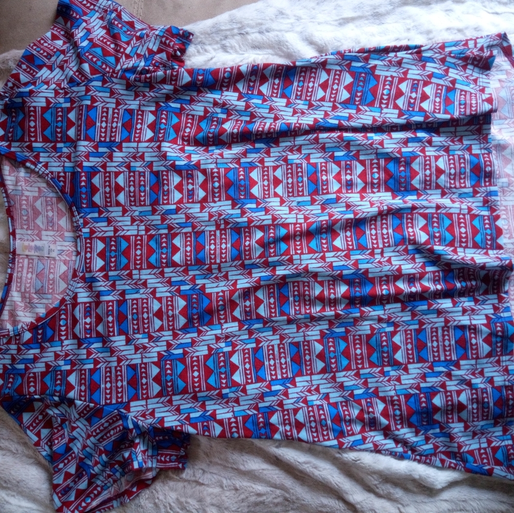 Lula roe top